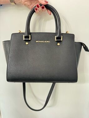 Michael Kors Medium Selma Black Saffiano Leather Satchel